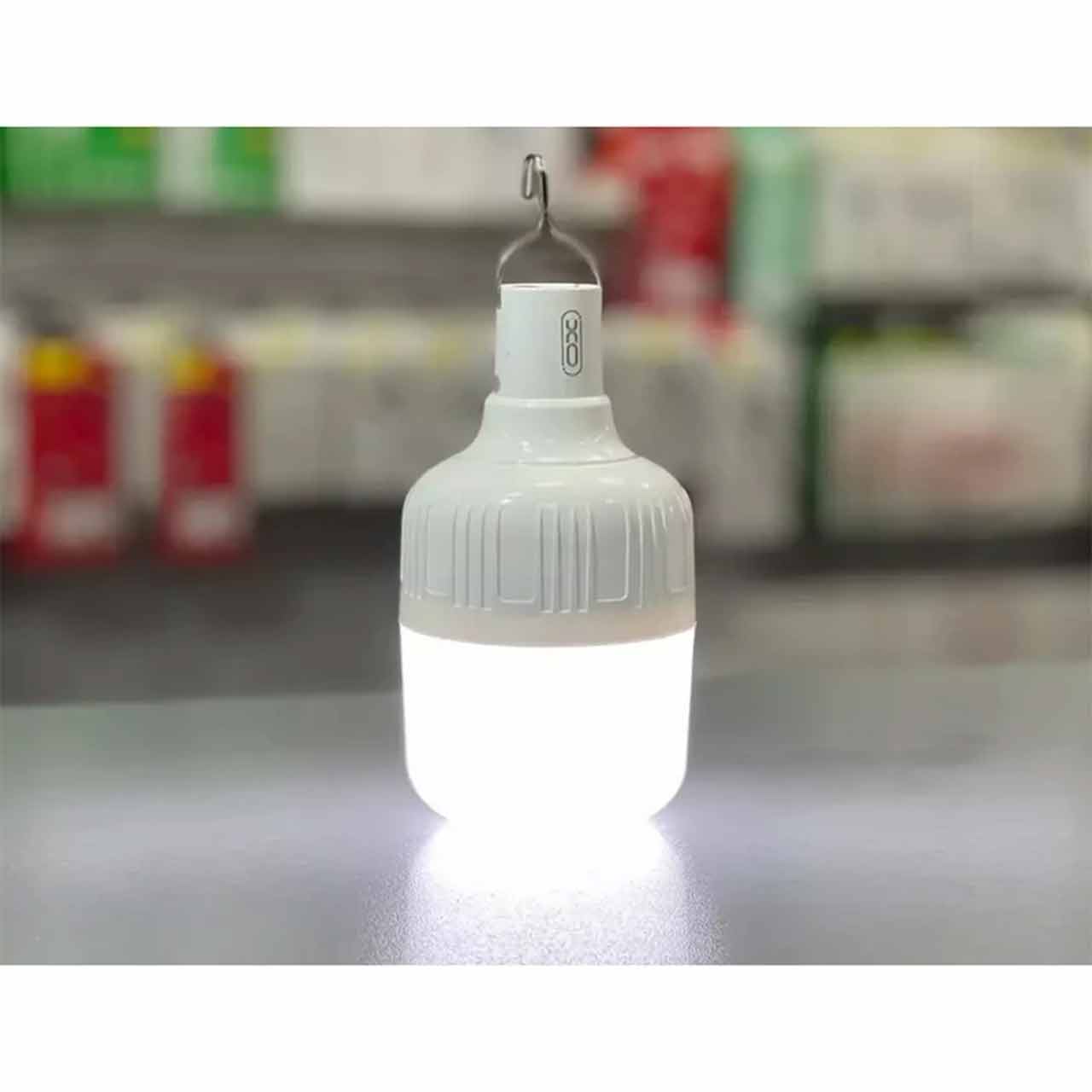 نمای دیگر لامپ شارژی XO LED قابلیت نوردهی 3حالته و گیره آویز مدل XO-YH04 - سفید