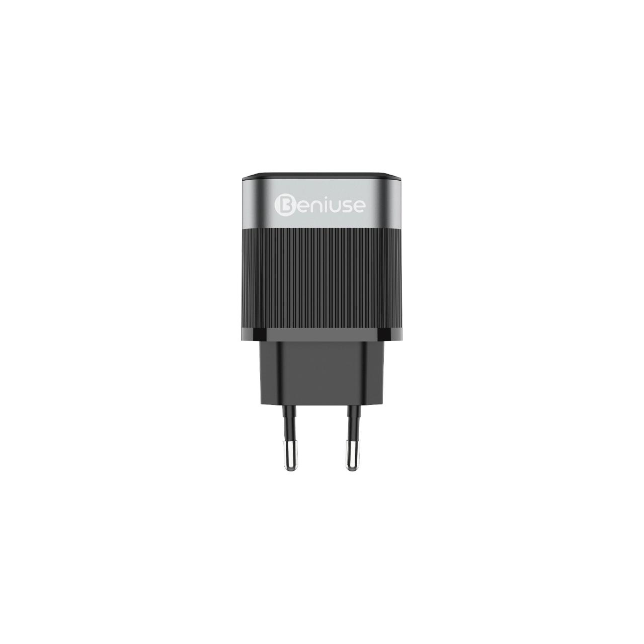 نمای دیگر شارژر دیواری PD و فست دو پورت Beniuse مدل BE-CH06 25W - مشکی