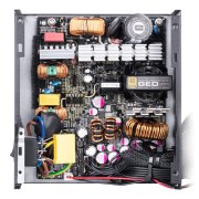 منبع تغذیه گرین مدل GP700A-GED V3.1 - تصویر 6